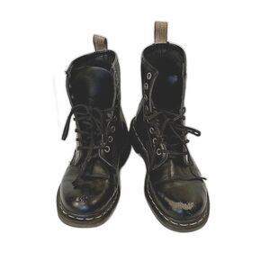 Doc Marten’s 1460 Felix Lace Up Boots, size US 6‎ W /5 M Vegan (Flaw)